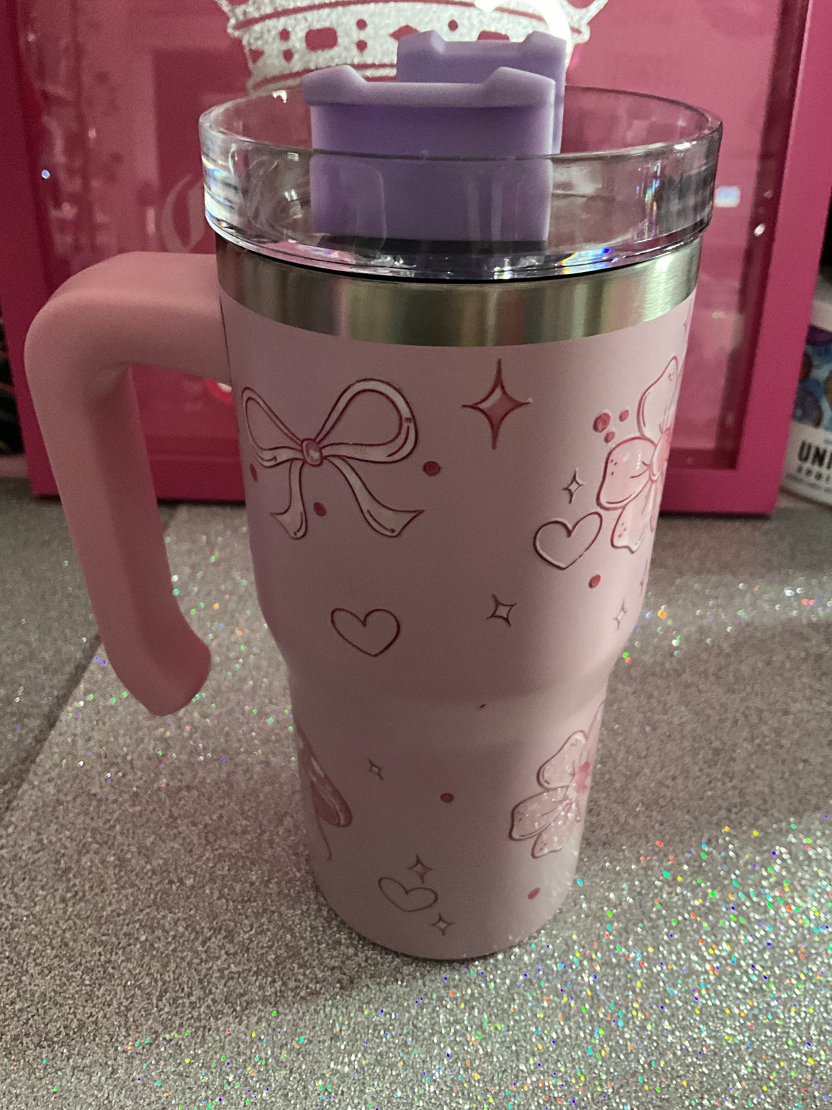 PASTEL 20oz TUMBLER WITH HANDLE..