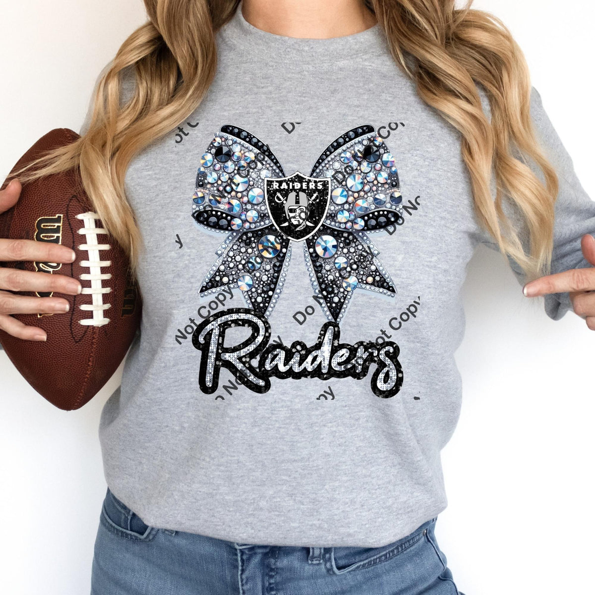 FOOTBALL SKULLIE CHIC T-SHIRT